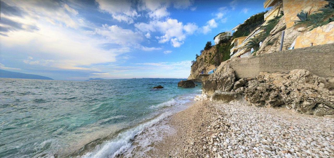 Celeste Bay Apartment Vlorë 外观 照片